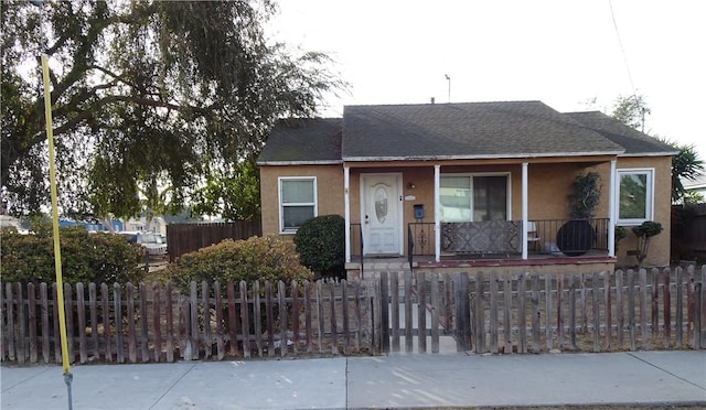 view of front of house with covered porch