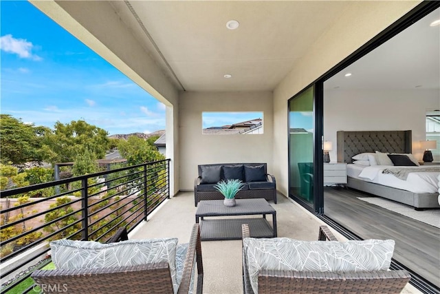 balcony featuring outdoor lounge area