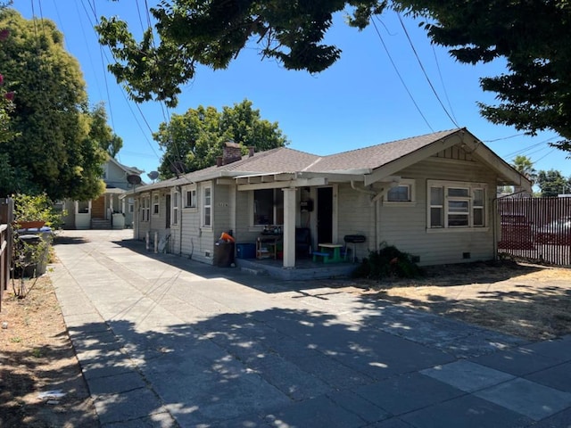 view of front of property with a patio