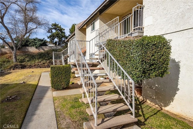 35172 Mesa Grande Dr, Calimesa, CA 92320 - view of community featuring stairway