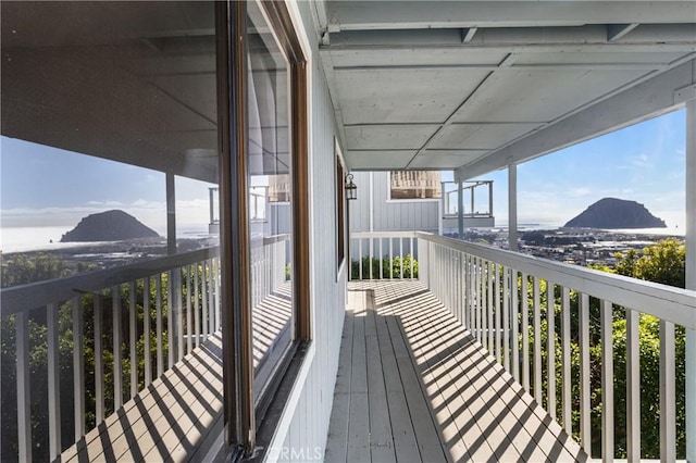 balcony featuring a mountain view