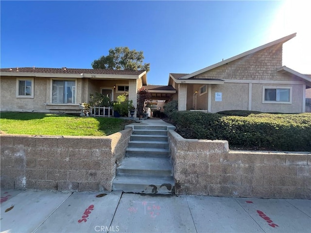 view of front of house