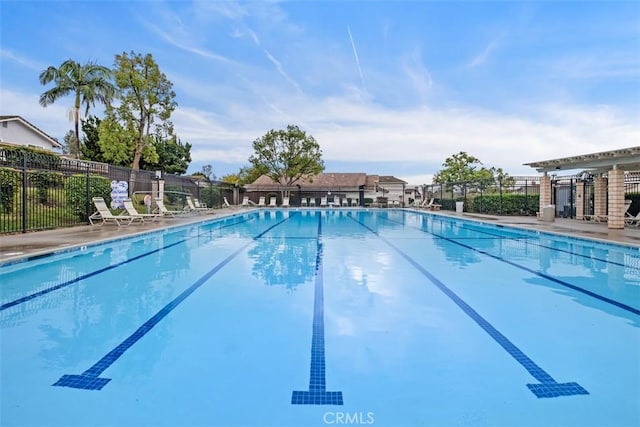 view of swimming pool