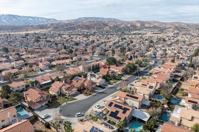 bird's eye view with a mountain view