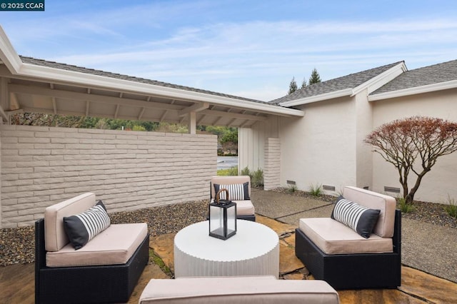 view of patio featuring an outdoor hangout area