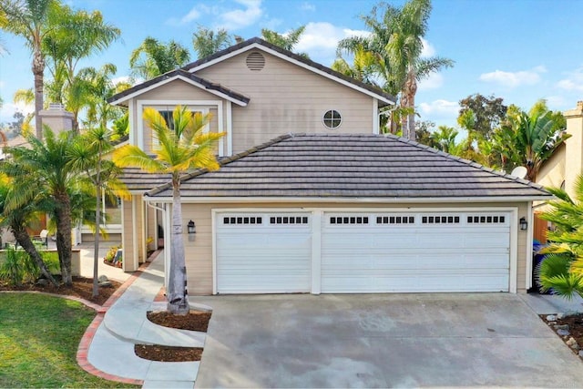 view of front facade featuring a garage