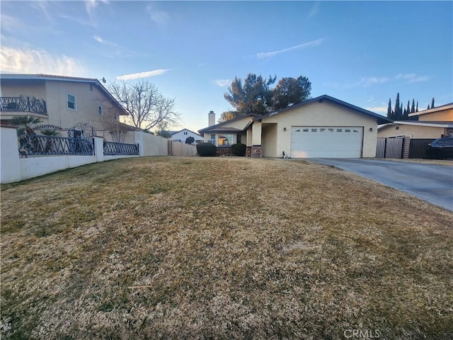 view of yard with a garage