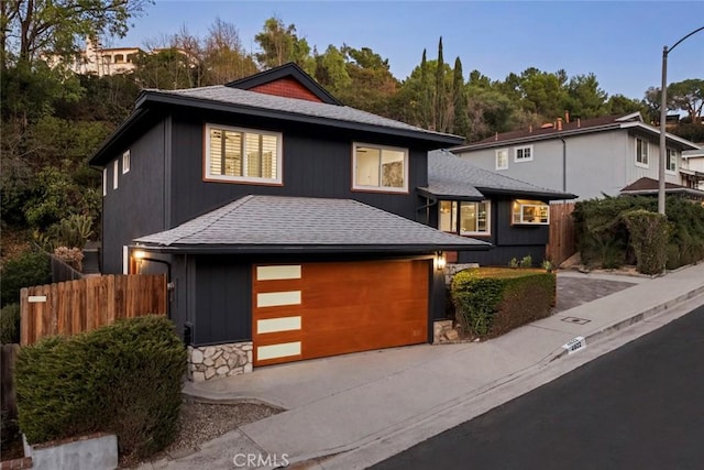 view of front facade with a garage