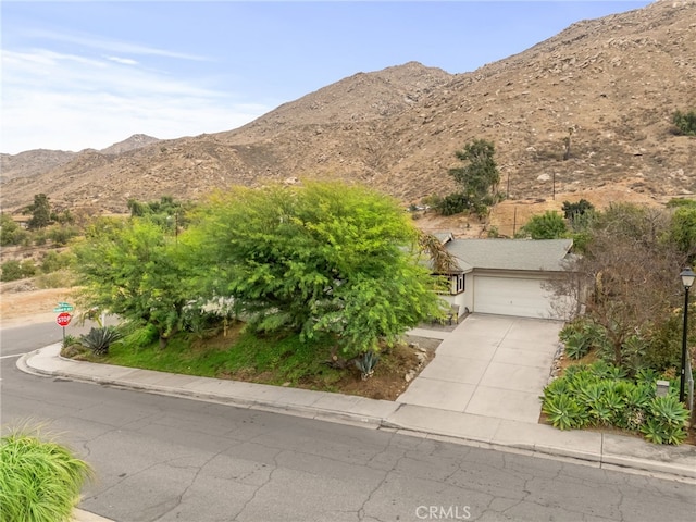 property view of mountains