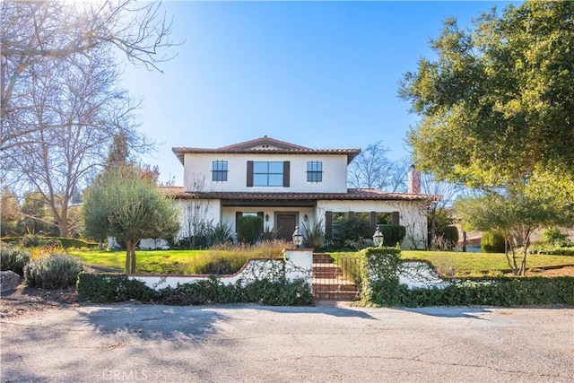 view of mediterranean / spanish-style home