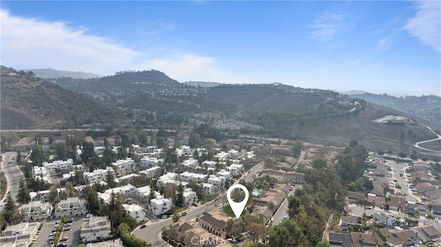 bird's eye view featuring a mountain view