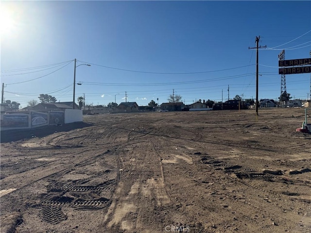 Listing photo 2 for 112 E Main St, Barstow CA 92311