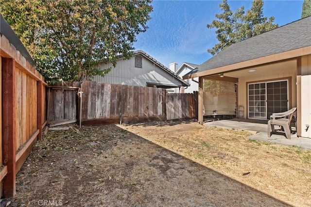 view of yard with a patio