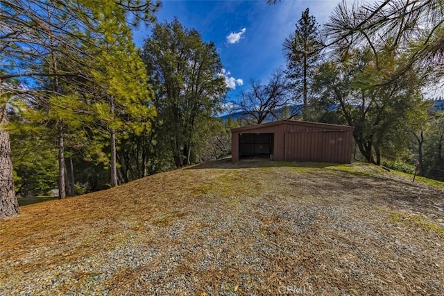 view of outbuilding