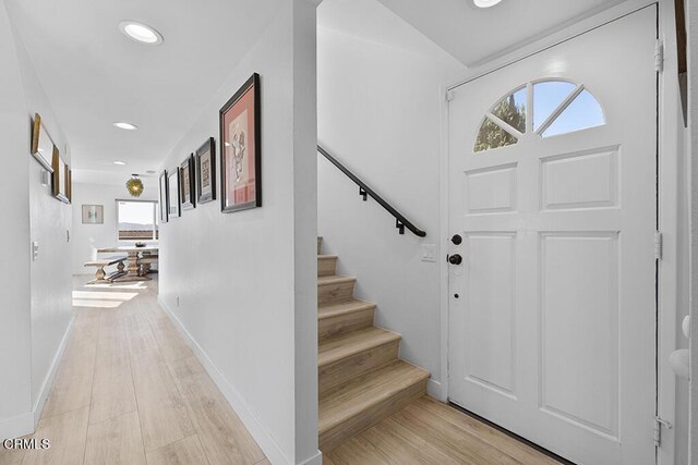 542 San Clemente Way, Camarillo, CA 93010 - entryway with light wood-style flooring, stairway, and recessed lighting