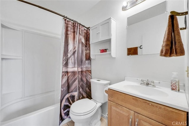 full bathroom featuring vanity, toilet, and shower / tub combo with curtain