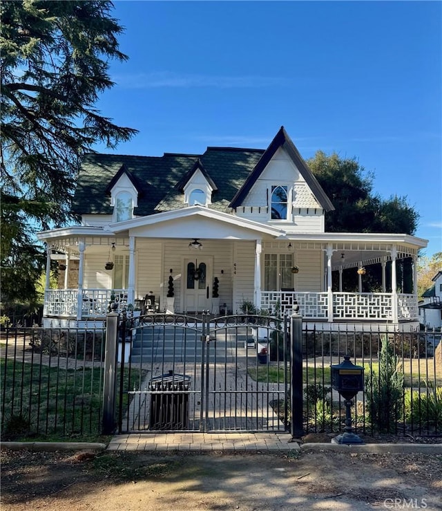 view of front of home featuring covered porch