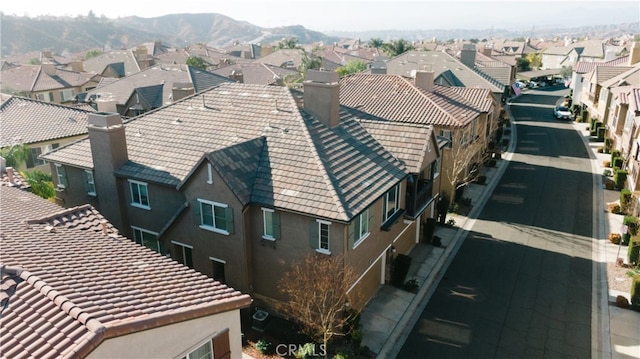 bird's eye view with a mountain view