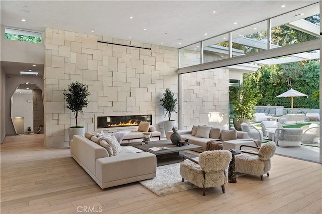 4727 Alonzo Ave, Encino, CA 91316 - view of building lobby