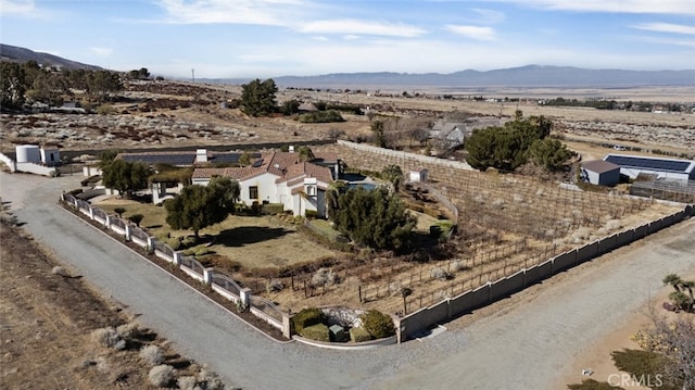 bird's eye view featuring a mountain view