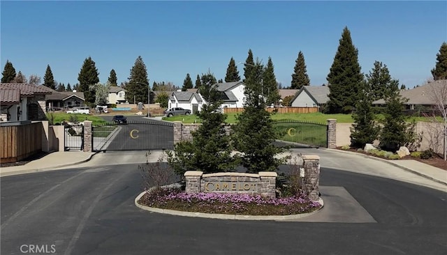 Listing photo 3 for 3320 Banbury Ln, Merced CA 95340