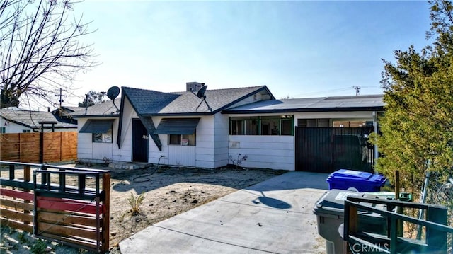 view of front of home