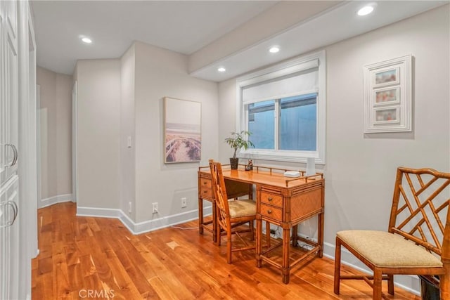 office area featuring recessed lighting, light wood-style flooring, and baseboards