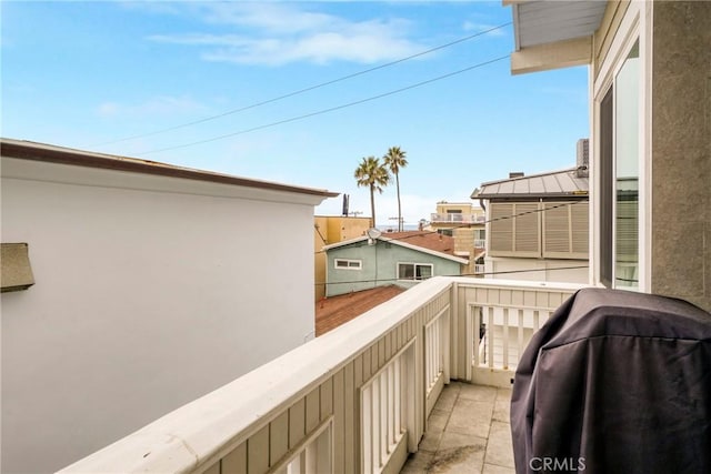 balcony featuring area for grilling