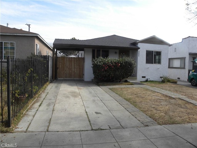 view of front of property