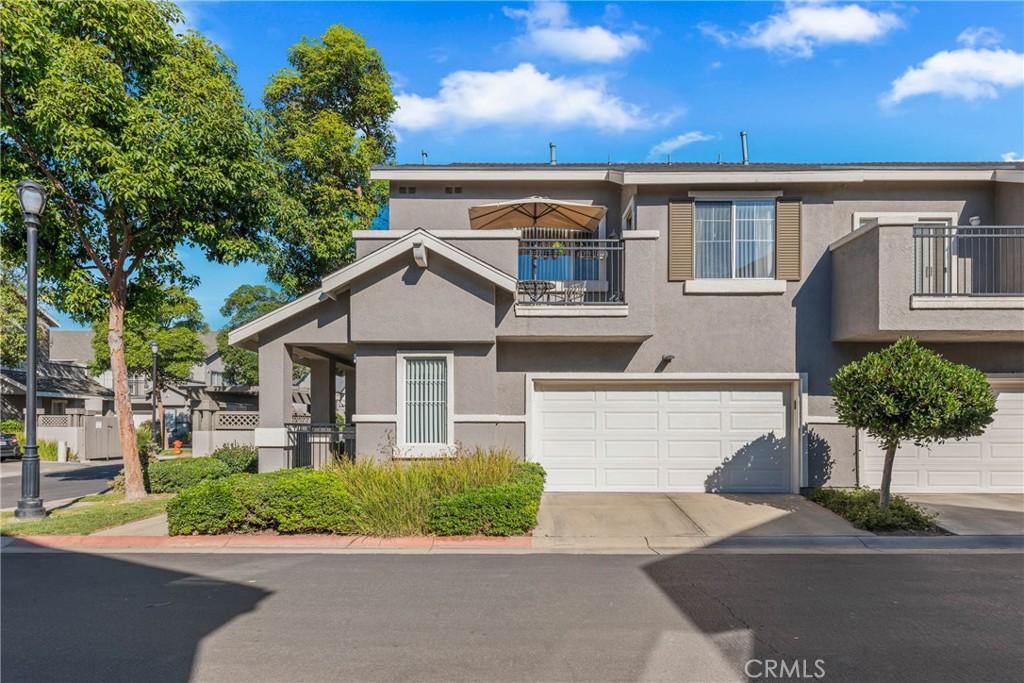 view of townhome / multi-family property