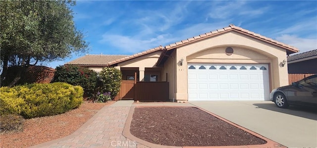 view of front of home featuring a garage