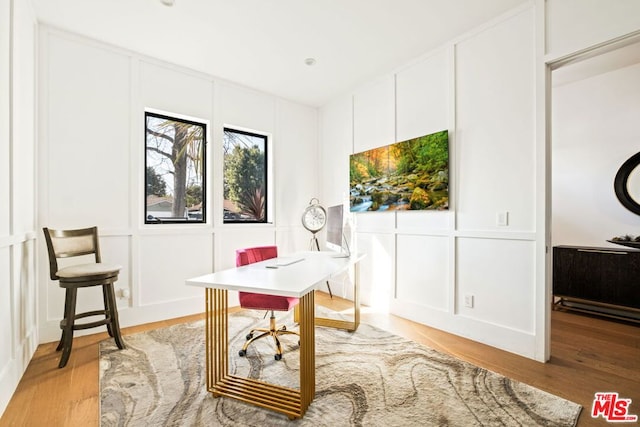 office area featuring light hardwood / wood-style flooring