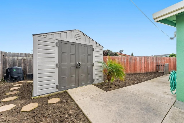 view of outbuilding