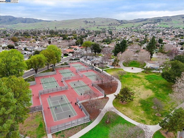 drone / aerial view featuring a mountain view