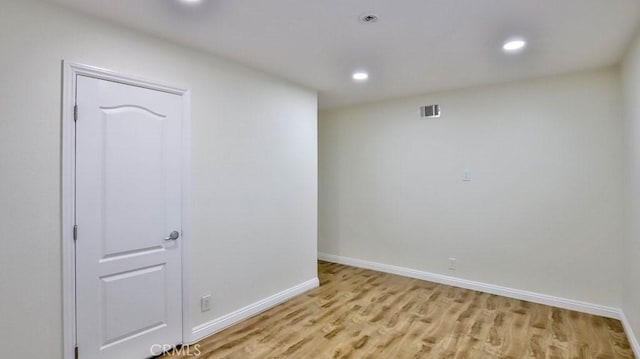 empty room featuring light hardwood / wood-style flooring