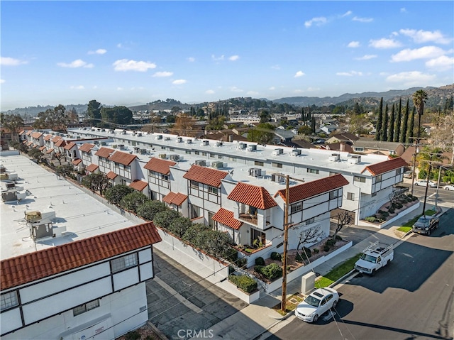 bird's eye view with a mountain view