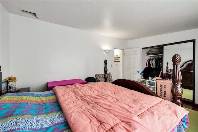 bedroom featuring a closet