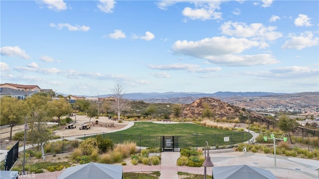 surrounding community featuring a mountain view