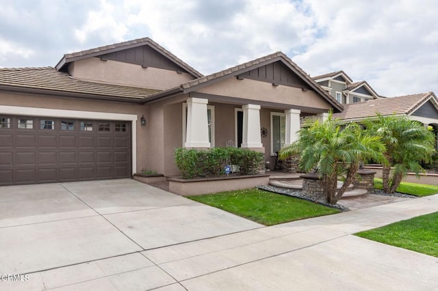 view of front of house with a garage