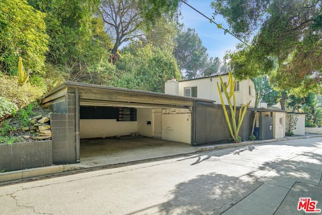 Listing photo 3 for 1710 Franklin Canyon Dr, Los Angeles CA 90210