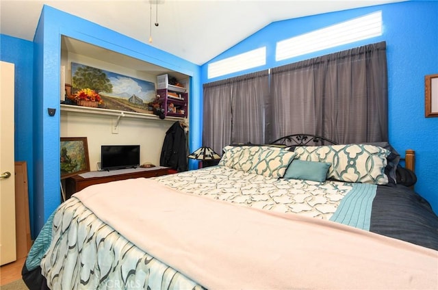 13057 Fescue Ct, Corona, CA 92883 - bedroom featuring vaulted ceiling