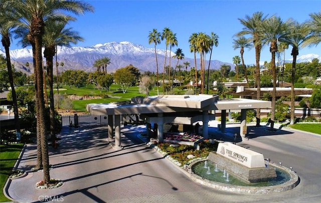 view of home's community featuring a mountain view