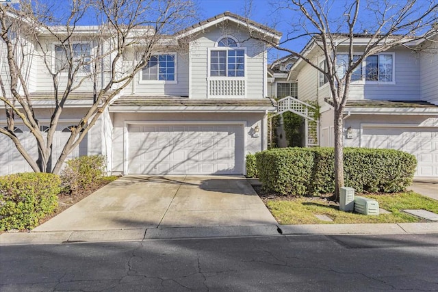 view of front facade with a garage