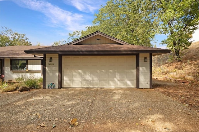 5045 Malibu Dr, Paradise, CA 95969 - view of front of house featuring a garage