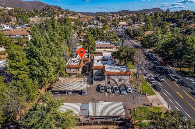 bird's eye view featuring a mountain view