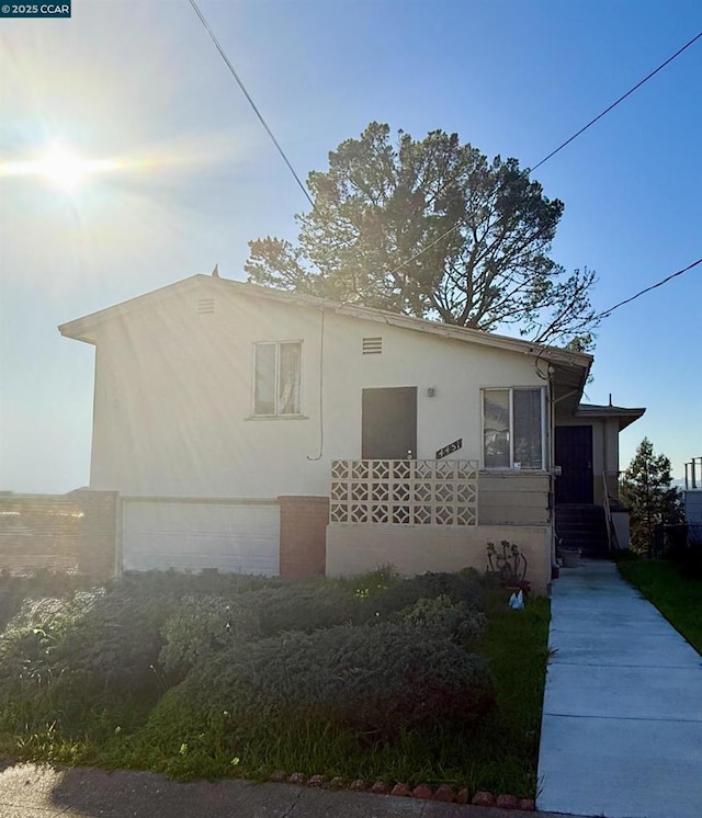 view of front of home