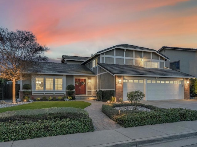 view of front facade with a garage