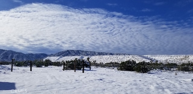 property view of mountains