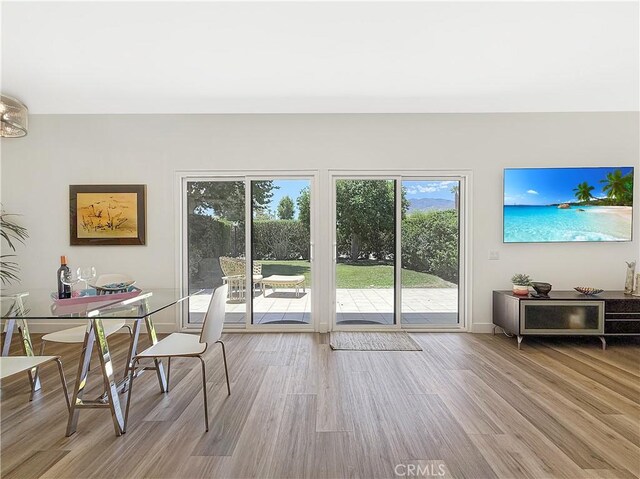 1137 Tiffany Cir S, Palm Springs, CA 92262 - dining room featuring wood finished floors and baseboards