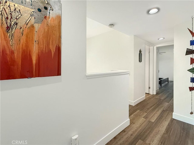 1137 Tiffany Cir S, Palm Springs, CA 92262 - corridor featuring wood finished floors and recessed lighting